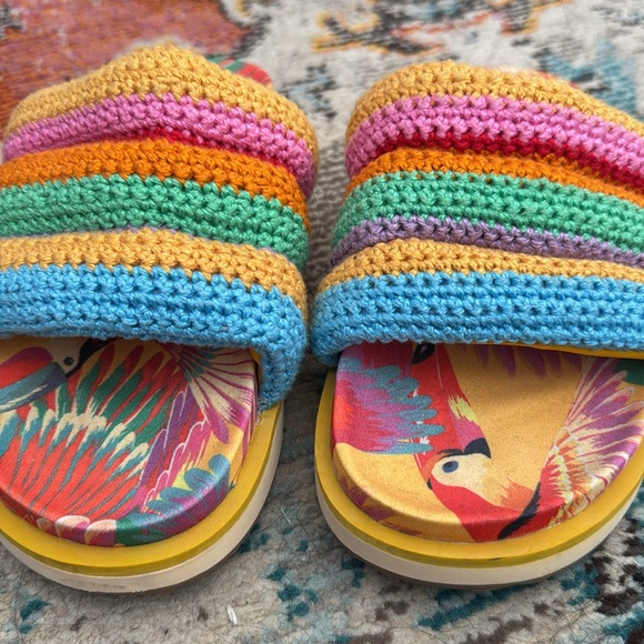 Farm Rio Crochet Colorful Slides Size 8 - Picture 3 of 6
